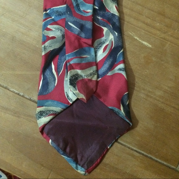 Stafford Tie vibrant colors! Make offers! - Picture 7 of 7